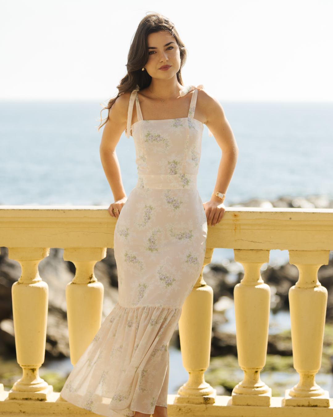 Petal Line Vestido
